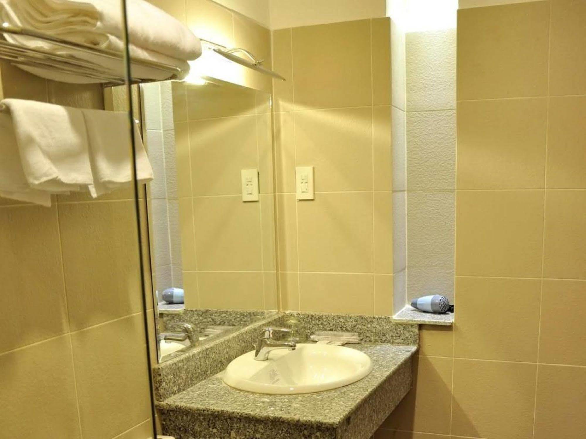White Lion Hotel Nha Trang Eksteriør bilde